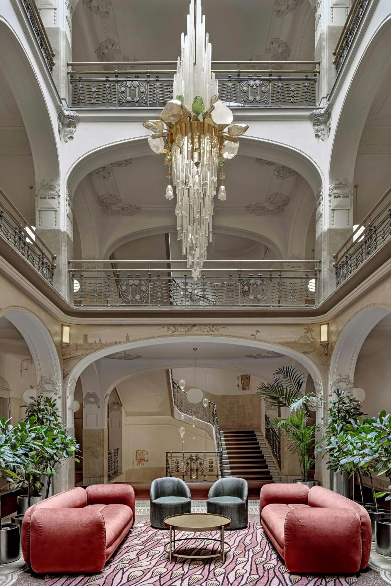 W Prague Hotel Ngoại thất bức ảnh