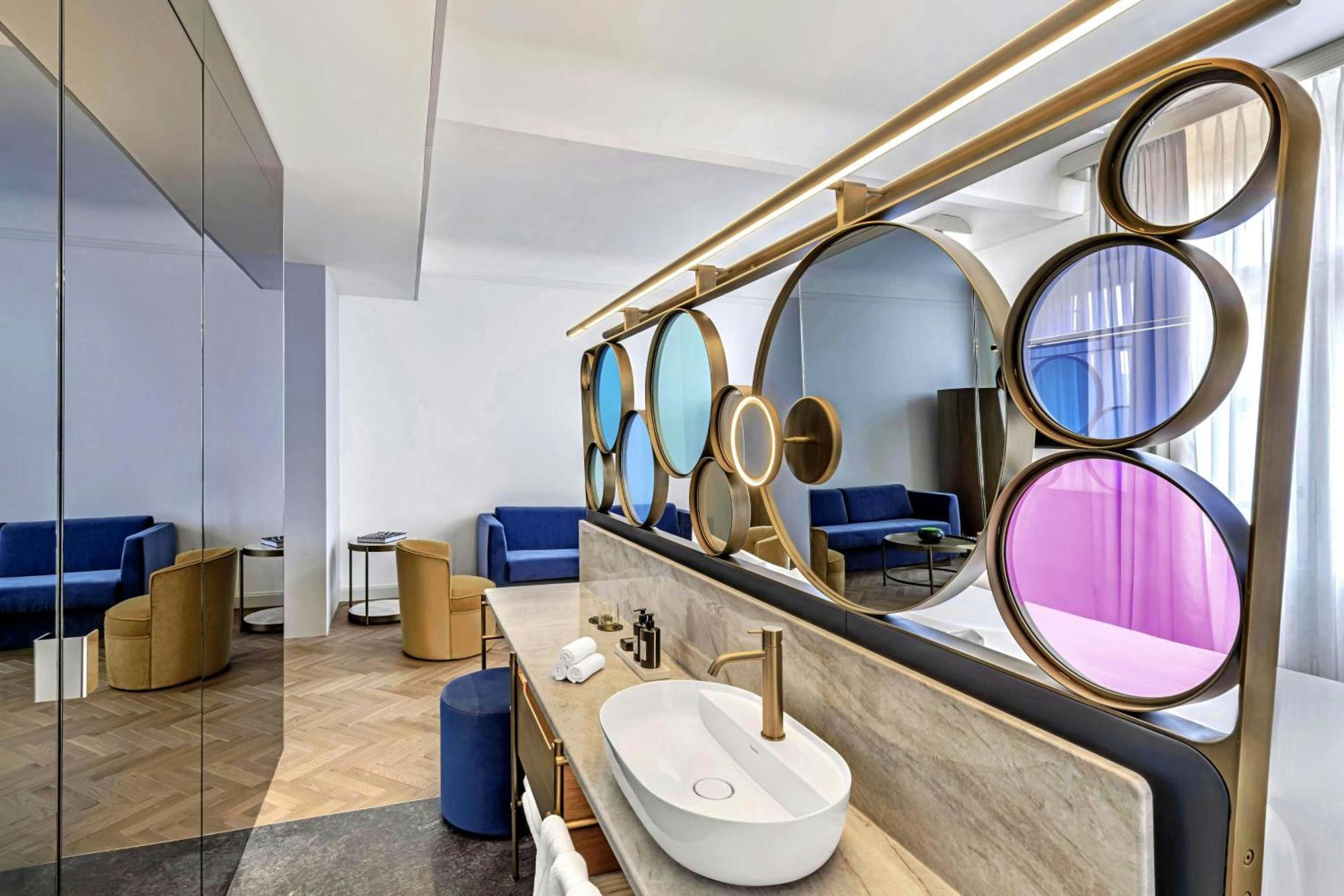 W Prague Hotel Ngoại thất bức ảnh